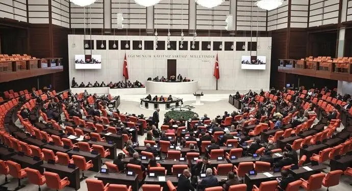 Kadına yönelik şiddetin araştırılması önerisine AKP-MHP’den ret