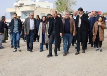 Kazada yaşamlarını yitirmişlerdi: Bayındır’dan Göktayi ailesine taziye ziyareti