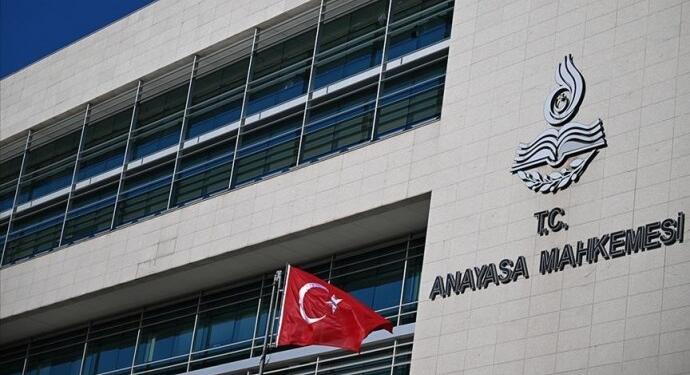 AYM’den ‘aynı fiilden iki kez yargılanma’ olmaz uyarısı