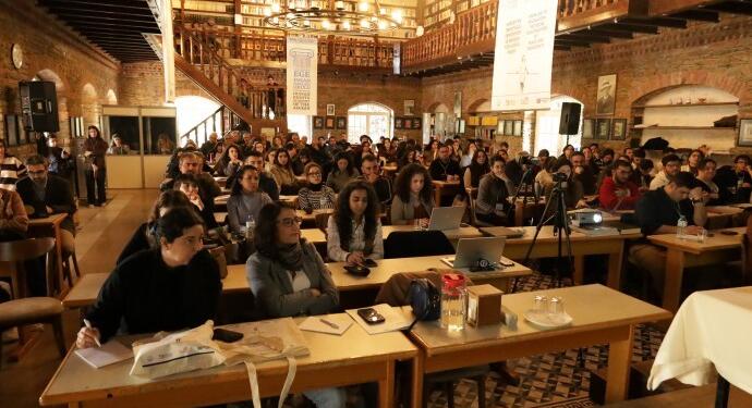 Ege İnsan Hakları Okulu başladı: Kürt meselesine bütüncül hukuktan bakılmalı