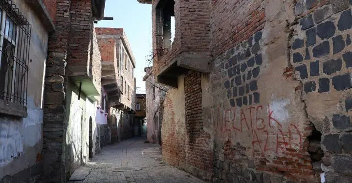 Sûr’da saldırı ilk değil: Cezasızlıktan cesaret alıyorlar