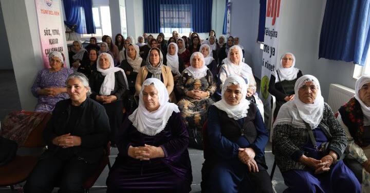 Kürt Kadın Birliği Platformu: Örgütlenmeye evimizden başlamalıyız
