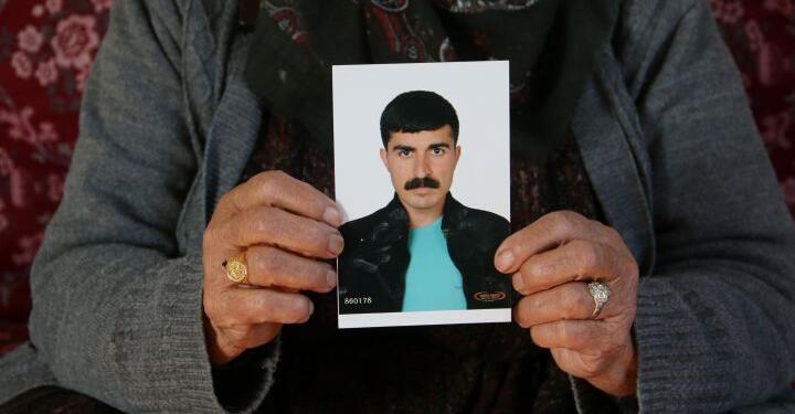 Tahliyesi engellenen yüzde 94 engelli tutsağın annesi: Oğlumu bıraksınlar