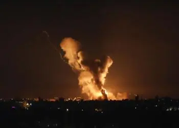 İsrail ordusu, Lübnan’a hava saldırısı başlattı