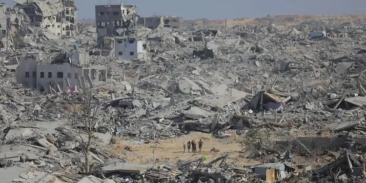 İsrail’in Gazze’ye saldırılarını sürdürüyor