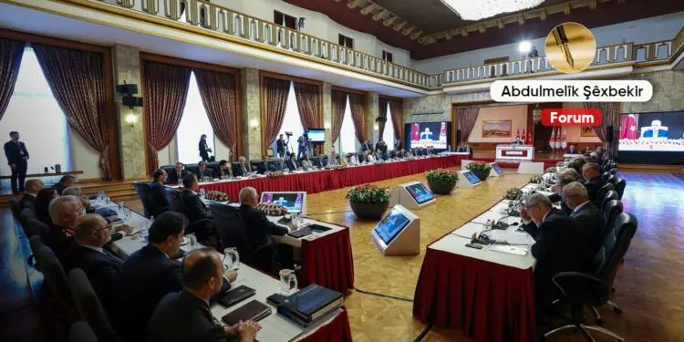 Komisyonun Öcalan’la görüşmesi ve CHP’nin önündeki tuzak