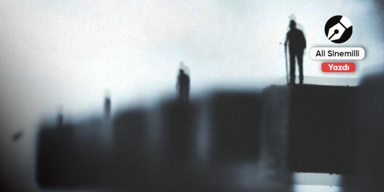 Egemenin gölgesindeki akıl sahiplerine