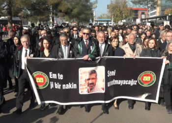 Tahir Elçi için anma: Barış sözle değil hukukla, demokrasiyle olur