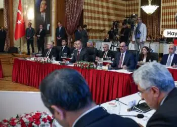 TBMM’nin Öcalan’la görüşme kararı: İnkârdan tanımaya