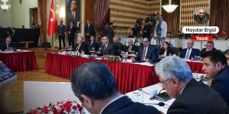 TBMM’nin Öcalan’la görüşme kararı: İnkârdan tanımaya