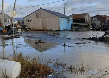 Filipinler’de Kalmaegi Tayfunu nedeniyle on binlerce kişi tahliye edildi