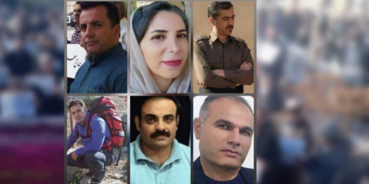 İran’da 5 Kürt öğretmen meslekten uzaklaştırıldı