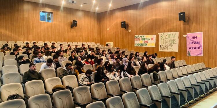 Wan’da ‘Köklerinle Diren, Değişimi Başlat’ konferansı