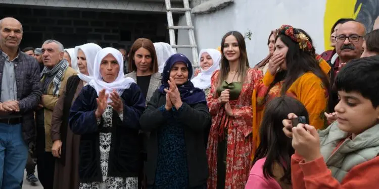 Sêwereg’te ZIWAN-KURD’un açılışı yapıldı