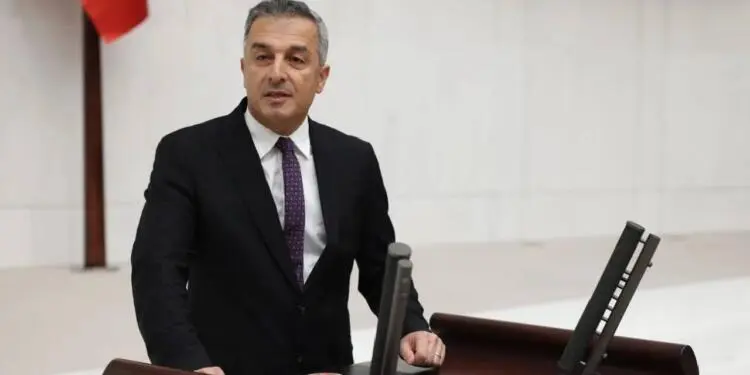 DEM Partili Tanhan’dan Fidan’a: Afrin’in yönetimi bugün hangi yapının elindedir?