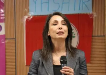 Hatimoğulları: Kovid Yasası mutlaka siyasi tutsakları da kapsamalı