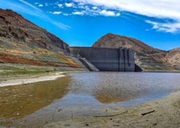 İran’da barajlar kritik seviyede: Tahran tahliye riski altında
