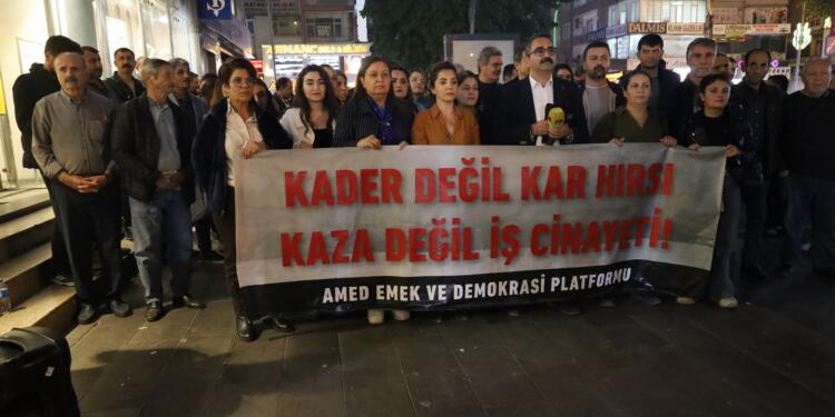 Dilovası’ndaki iş cinayeti protesto edildi: Bu bir kaza değil, önlenebilir bir katliam