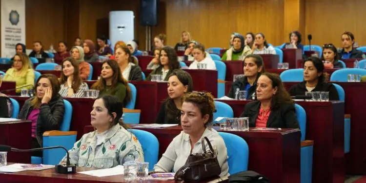 Birçok kentte 25 Kasım etkinlikleri: Dayanışmayla karanlığı yeneceğiz