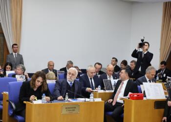 DEM Partililerden MEB’e tepki: Müfredat tarikatlara, çocuklar MESEM’lerle sömürüye teslim