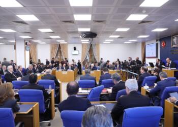 ‘Kürt illerinde hekim sayısı düşük, çocuk ölümleri ortalamanın çok üzerinde’