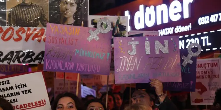 Kadınlar Ankara’da yürüdü: Gerçek adalet kadınların mücadelesiyle gelecek