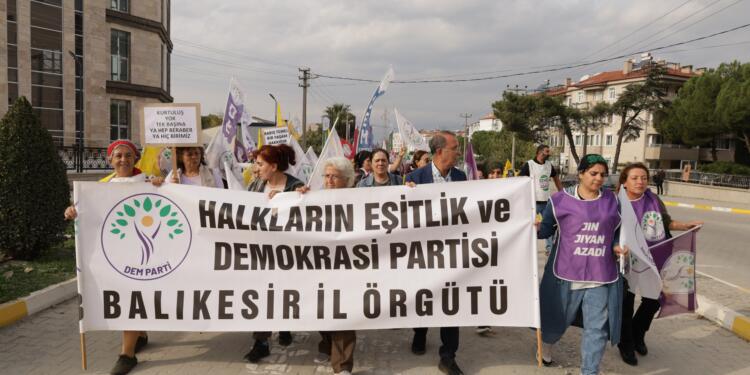 Ekmek, toprak, adalet mitingi: Mücadeleyi büyüteceğiz