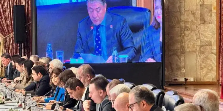 CHP İmralı’ya gitmeme kararı aldı