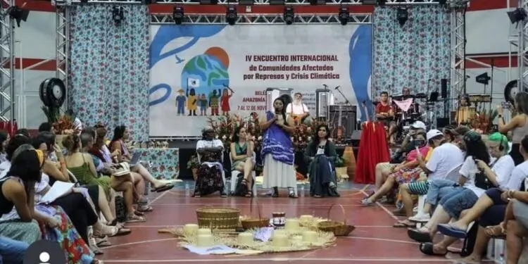 Kadınların sesi gezegen için buluştu