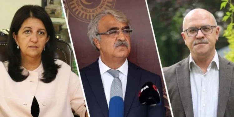 DEM Parti heyeti İmralı’ya doğru yola çıktı