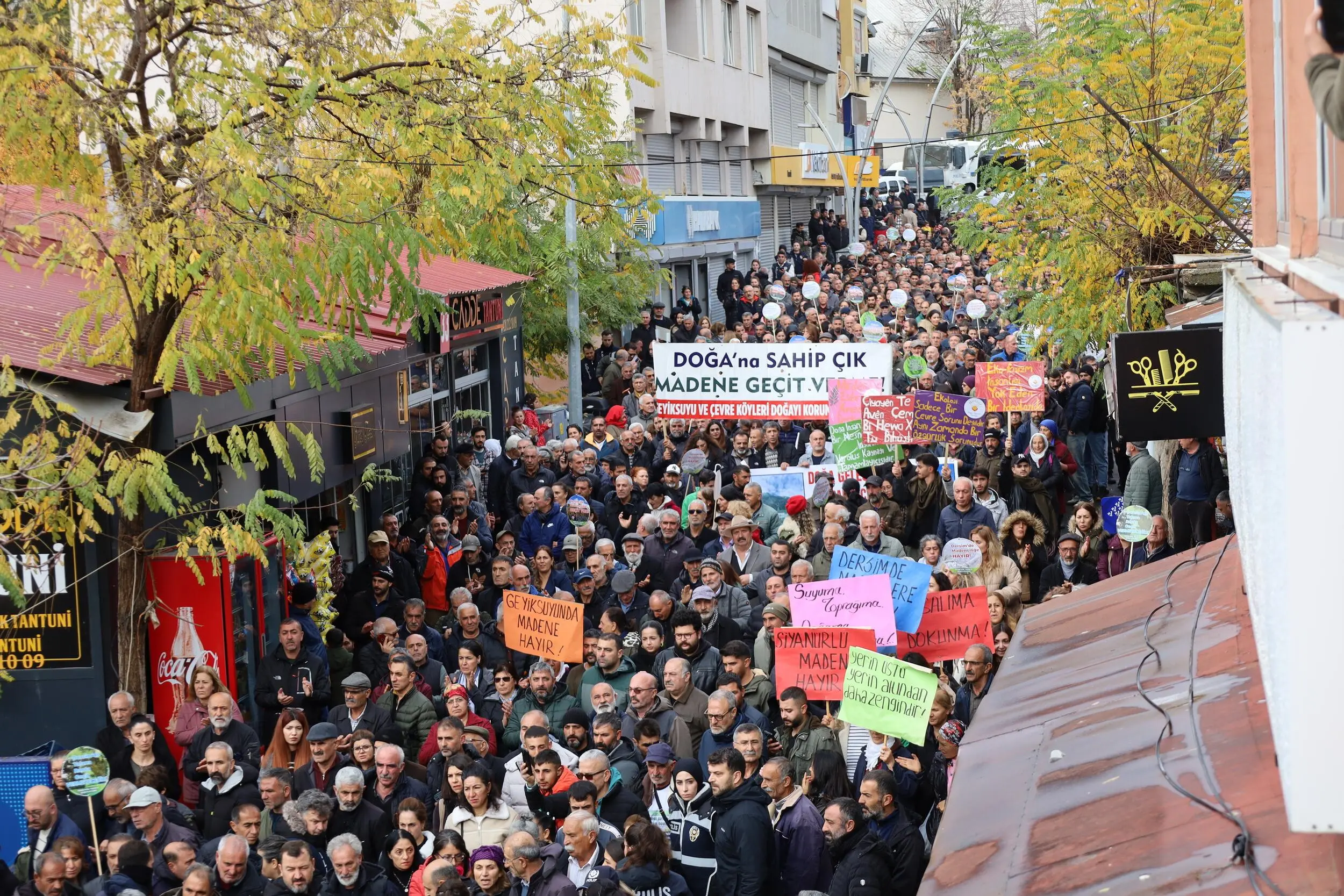 Talana ve ranta geçit vermeyeceğiz' mitingi: Dêrsim'den elinizi çekin – Yeni Yaşam Gazetesi | Yeni Yaşam