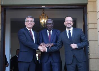 Kıbrıs meselesi: Erhürman ve Hristodulidis ilk kez görüştü