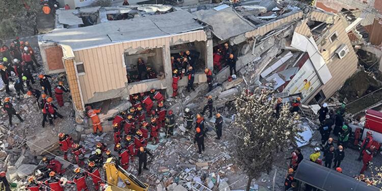 Gebze’de çöken bina: İki ilçede onlarca bağımsız birim mühürlendi