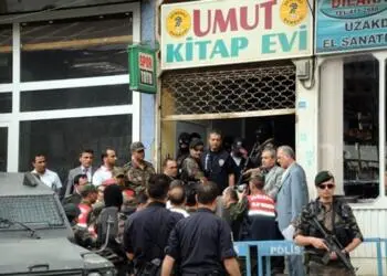 Umut Kitapevi’nin bombalanmasının üzerinden 20 yıl geçti: ‘İyi çocuklar’ beraat etti