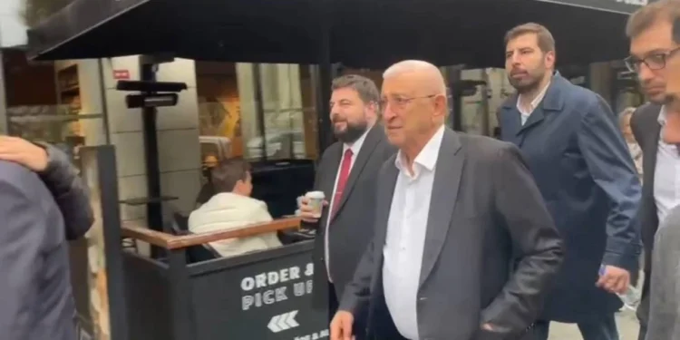 İmamoğlu’nun babası ve oğlu ifade için emniyette