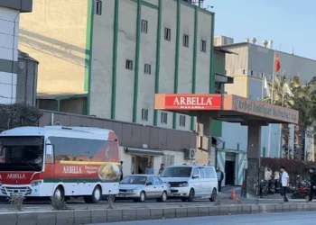 Mersin’de makarna fabrikasında zehirlenme şüphesi: 14 işçi hastaneye kaldırıldı