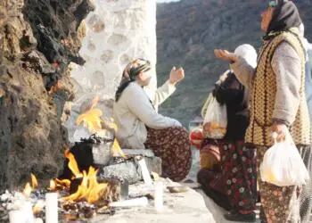 Alevilere dayatılan gayrimeşru tarih