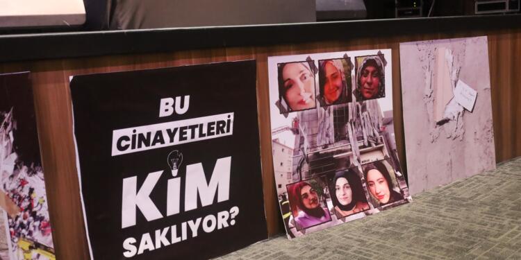 DEM Partililerden Dilovası’ndaki yangına tepki: Belediye Başkanı’nın yanıtı; ‘çoğu yer kaçak’