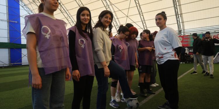 Sırrı Süreyya Önder Barış Futbol Turnuvası İstanbul’da başladı