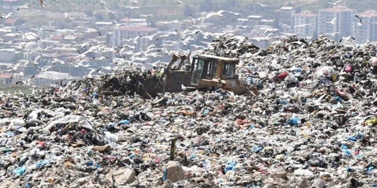 İzmir’deki Harmandalı Çöp Tesisi halk sağlığını tehdit ediyor