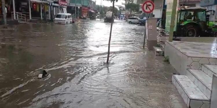 İzmir’de su baskınları