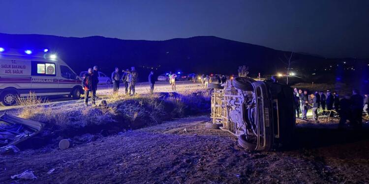 Mereş’te işçi servisi şarampole devrildi: 2 işçi öldü, 7 yaralı