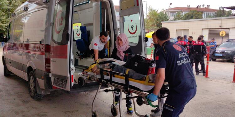 Kayseri’de düğünde yemek yiyen 74 kişi hastaneye başvurdu