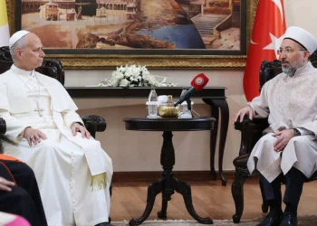 Papa 14’üncü Leo, Diyanet İşleri Başkanı Arpaguş ile bir araya geldi