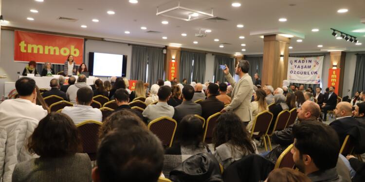 Koçyiğit: Demokratikleşme olmadan barış olmaz