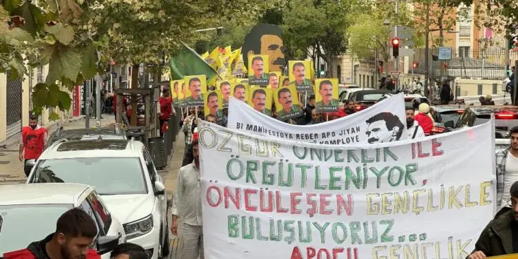 Marsilya’da ‘Abdullah Öcalan’a özgürlük’ yürüyüşü