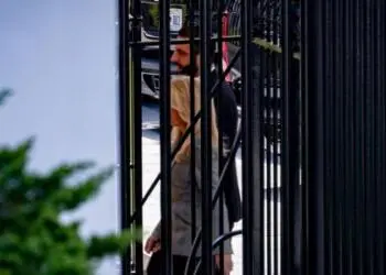 Trump ile Şara görüşmesi sona erdi: Sezar yaptırımları askıya alındı