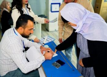 Irak seçimlerine katılım oranı yüzde 56,11 oldu