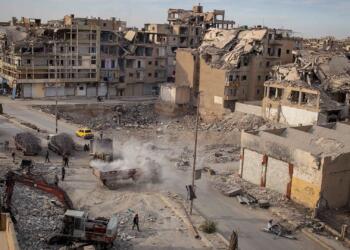 Suriye’de savaşın gölgesinde kaybolan çocukluk: En az 30 bin çocuk katledildi