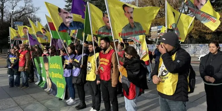 BM Ofisi önünde Öcalan için eylem 252’nci haftasında